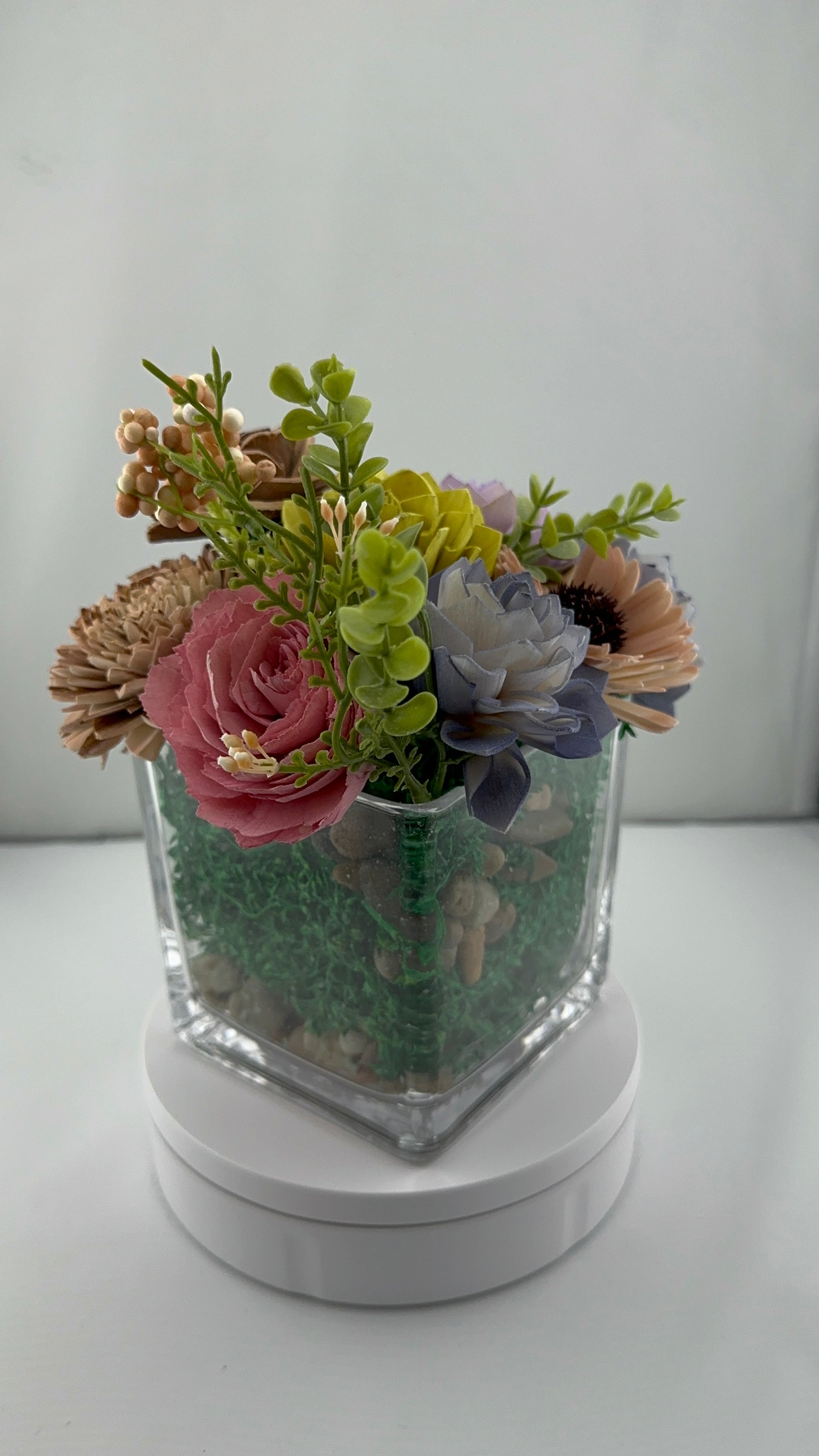Multi-Color Floral with Stone and Grass in Glass